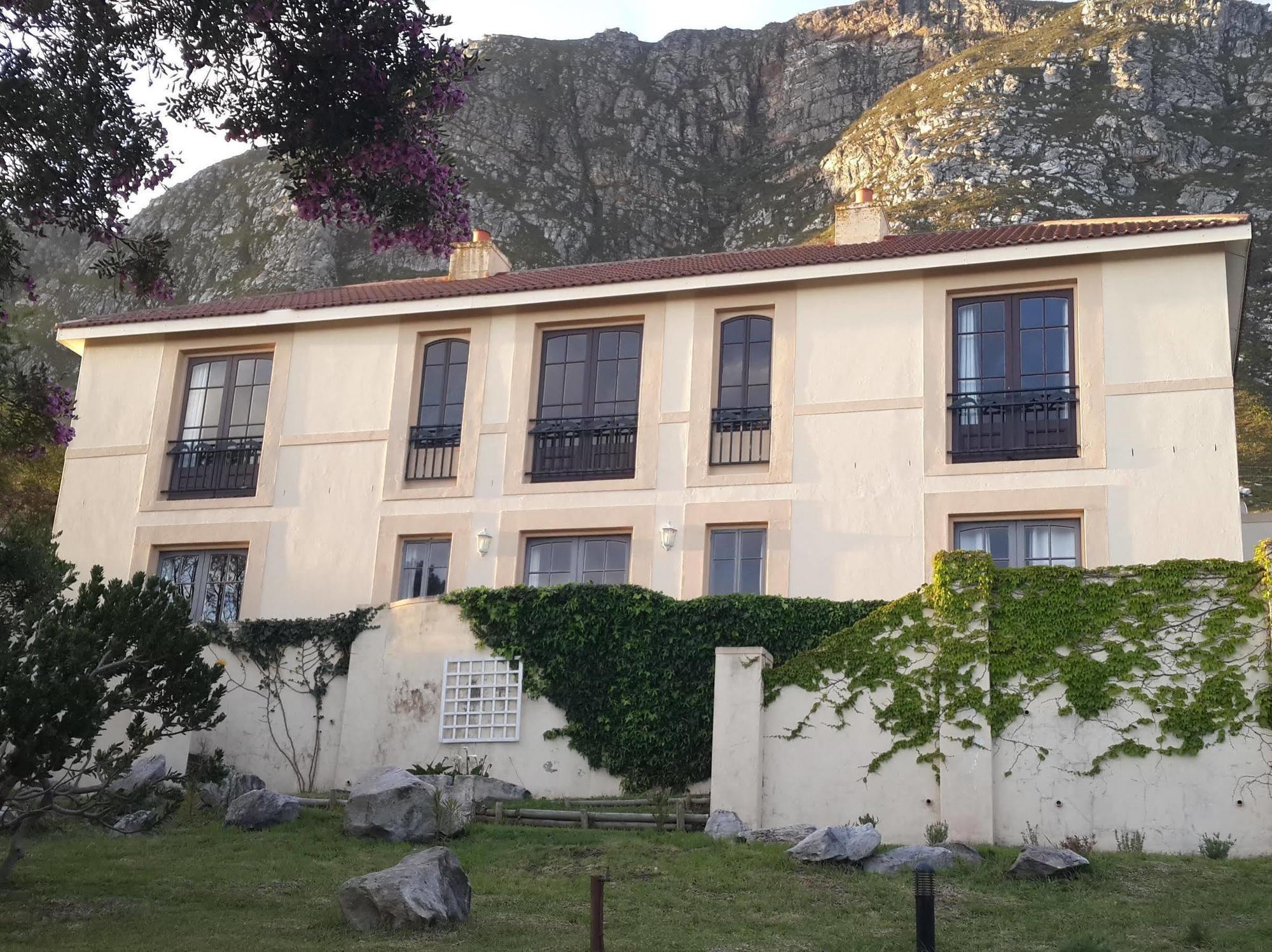 Bucaco Sud Guest House Bettyʼs Bay Extérieur photo