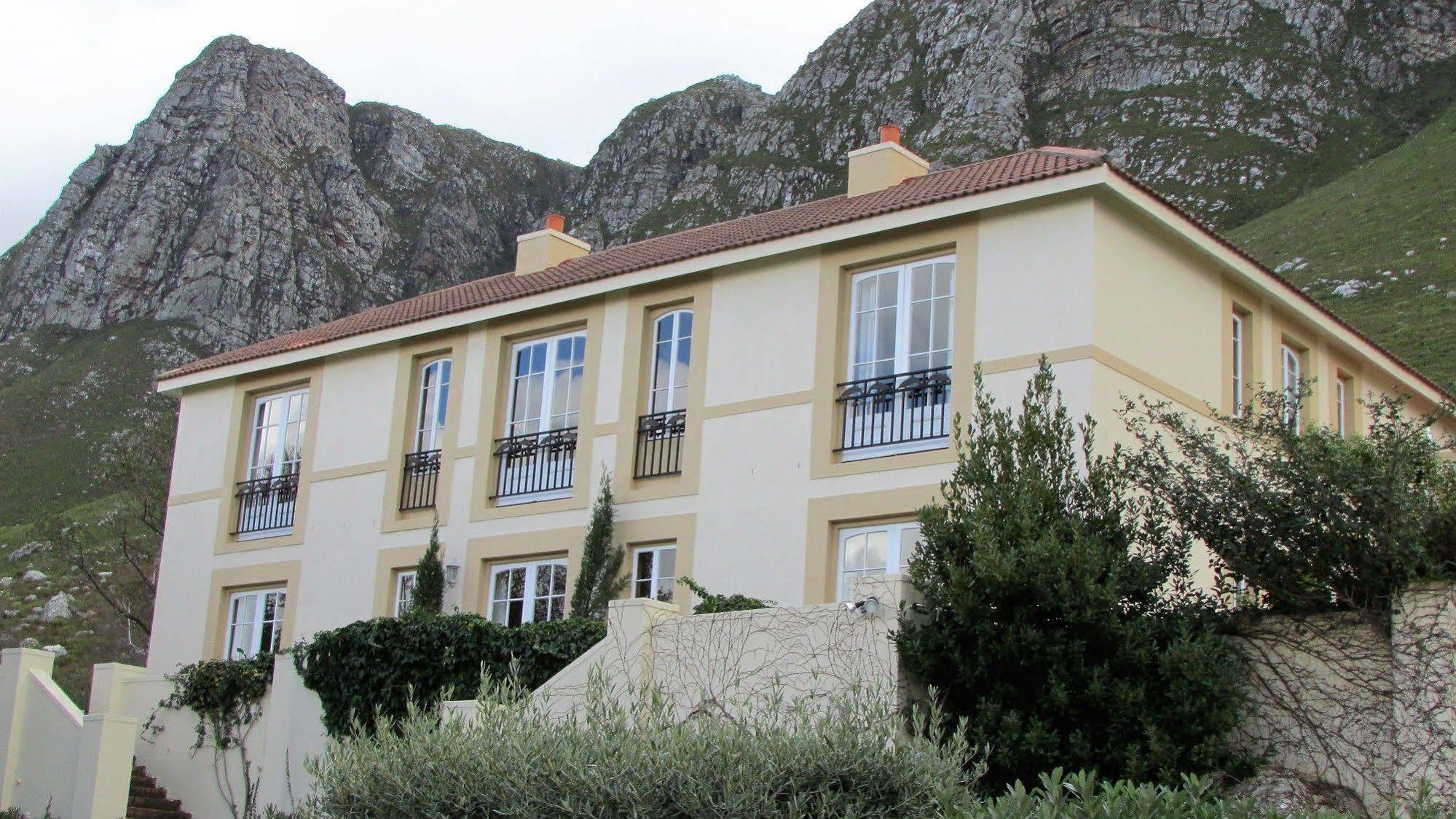 Bucaco Sud Guest House Bettyʼs Bay Extérieur photo