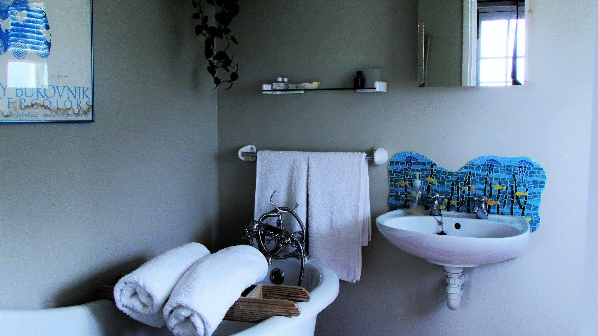 Bucaco Sud Guest House Bettyʼs Bay Extérieur photo
